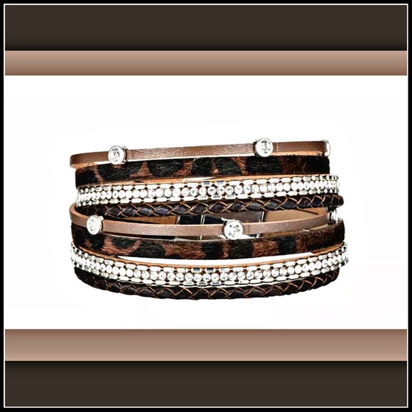MULTILAYER LEATHER/SUEDE LEOPARD BLING Bracelet - Picture 2 of 5